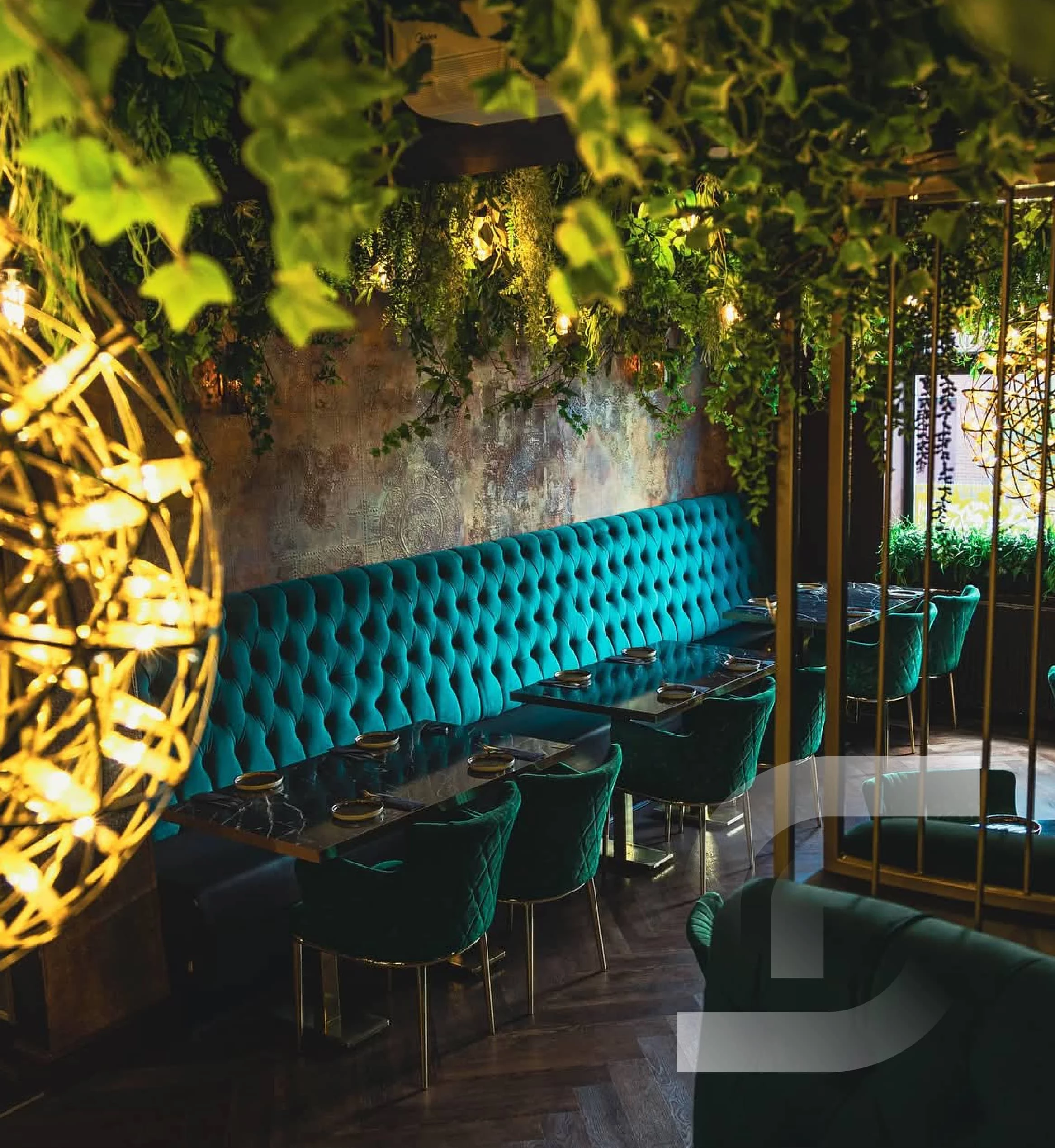 Emerald Luxe Velvet Dining Set — Where Comfort Meets Sophistication